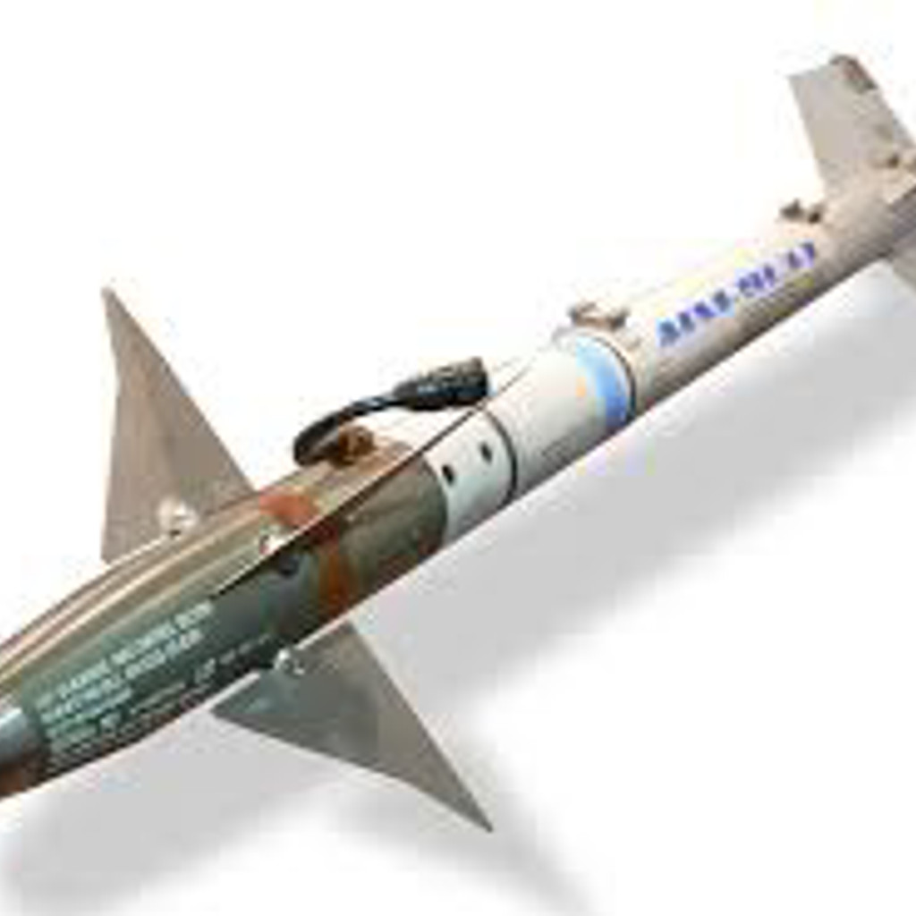 Aim 9 l